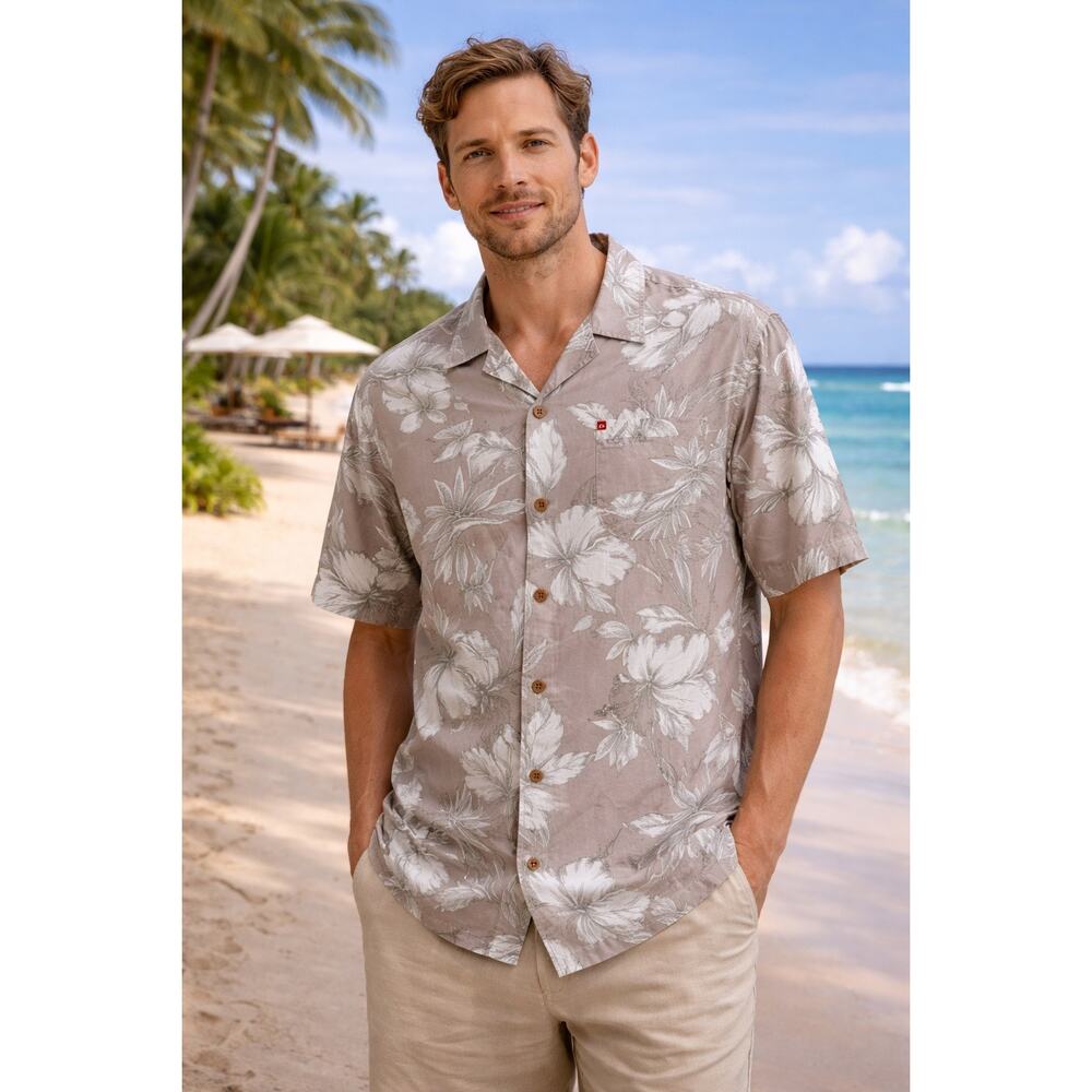 Quiksilver Hawaiian BoardRiding Men's ButtonUp Shirt Sz M Beach Vacation‎ Surf